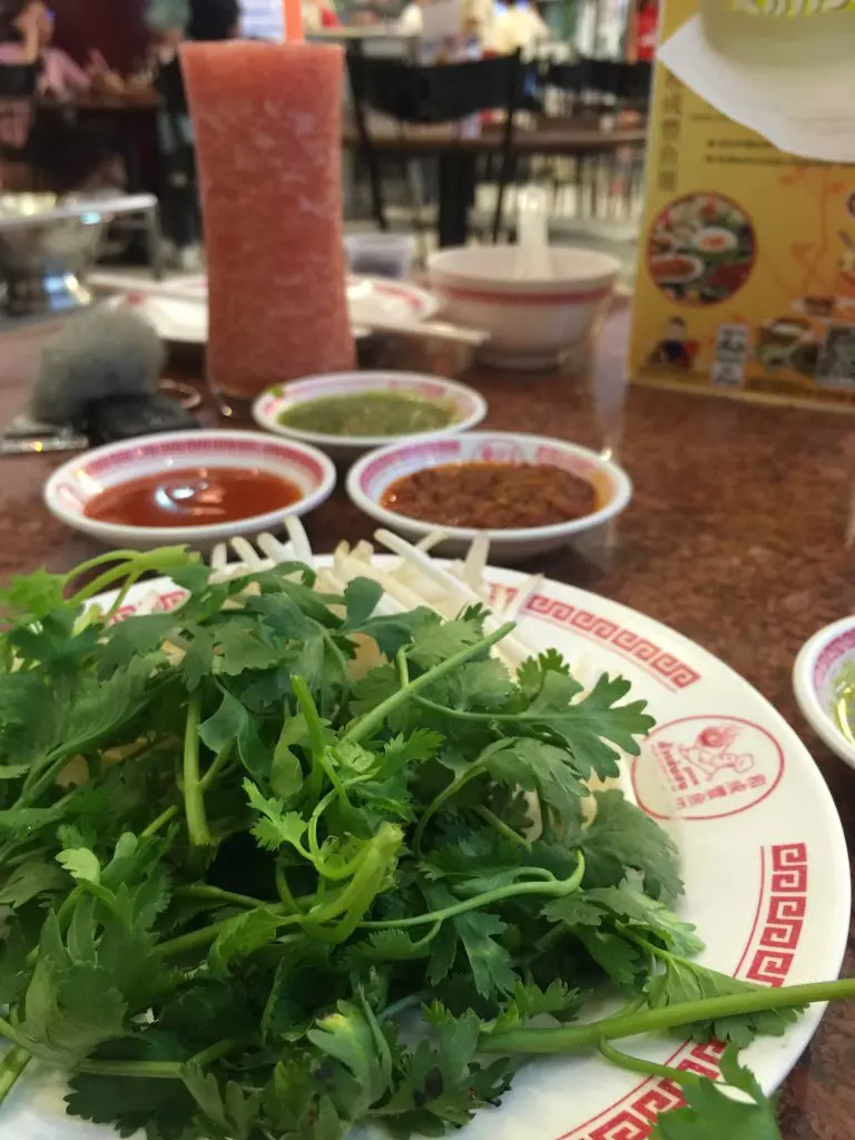 タイ,バンコク,タイ料理,中華料理,フカヒレ,フアセンホン,和成豊,Hua Seng Hong,場所,住所,行き方,説明,スクンビット101,プンナウィティ,BTS,Punnawithi,ฮั่วเซ่งฮง