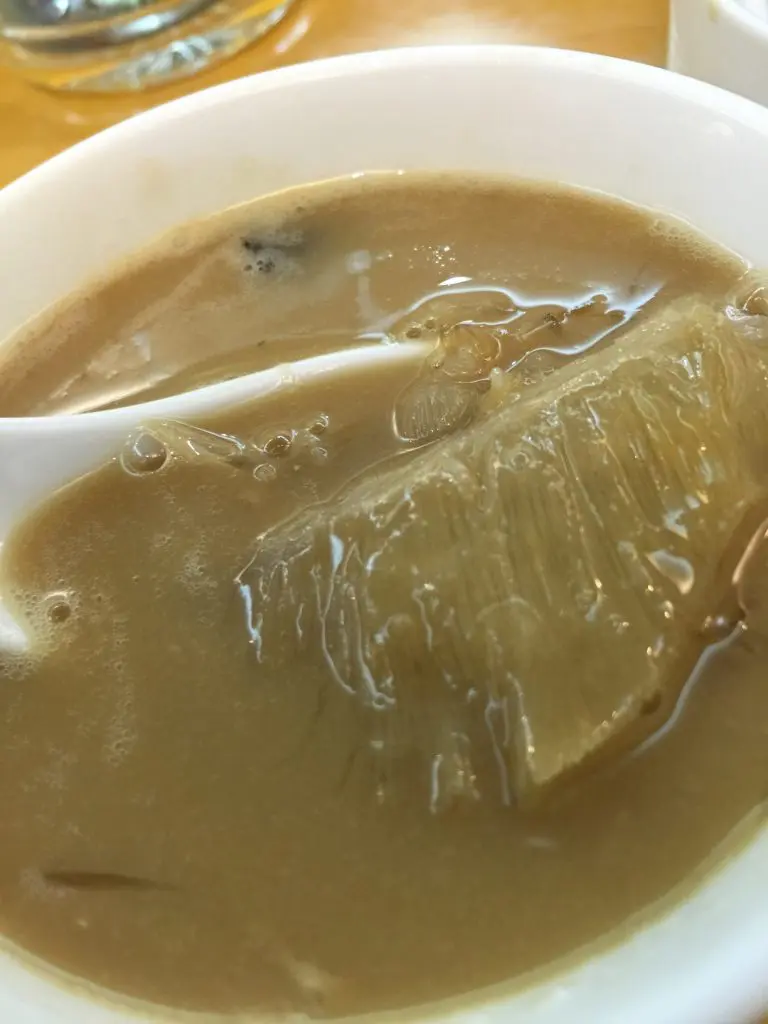 タイ料理,フカヒレ,おすすめ,おいしい,タニヤ,パッポン,シーロム,バンコク,タイ