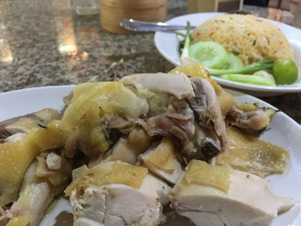 タイ,バンコク,タイ料理,中華料理,フカヒレ,フアセンホン,和成豊,Hua Seng Hong,場所,住所,行き方,説明,シーフード,Hua Lamphong,ファランポーン駅,Yaowarat,ヤワラート