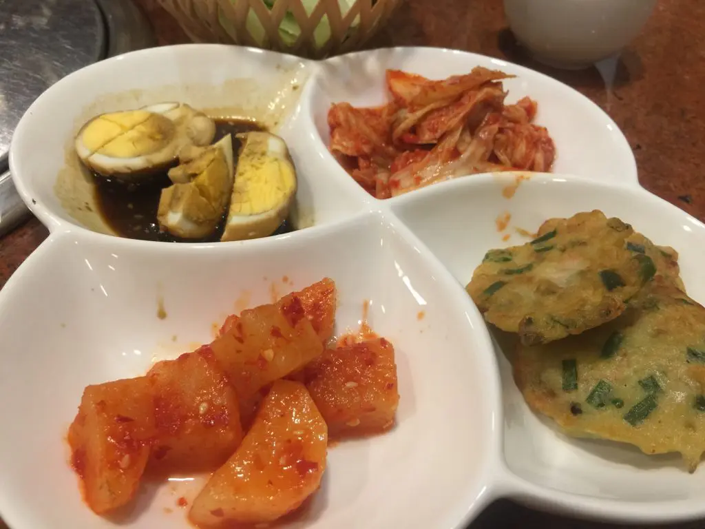 タイ,バンコク,スクンビットプラザ,スクンビット,アソーク,コリアンタウン,コリアンビル,焼肉,ニューハーフショー,韓国,観光,グルメ,Sukhumvit Plaza