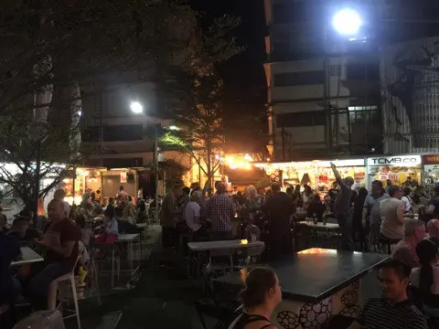 W Market,バンコク,おすすめ,ビアガーデン,プラカノン,プラカノン広場,おいしい,ビアホール,屋外,レストラン,スクンビット,W District