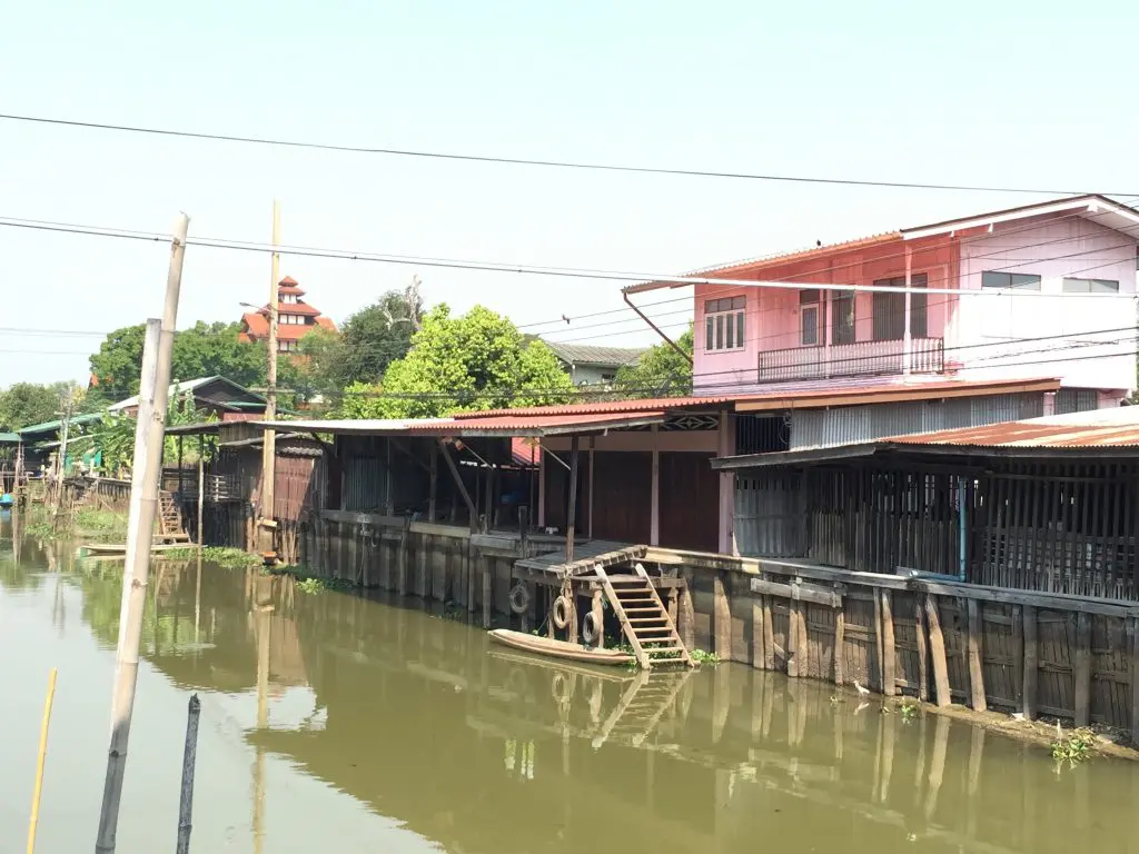 タイ,バンコク,旅行,観光,市場,マーケット,100年市場,タラートクローンスワンロイピー,クローン市場,Khlong Suan Roi Pi old market,ตลาดคลองสวน 100 ปี