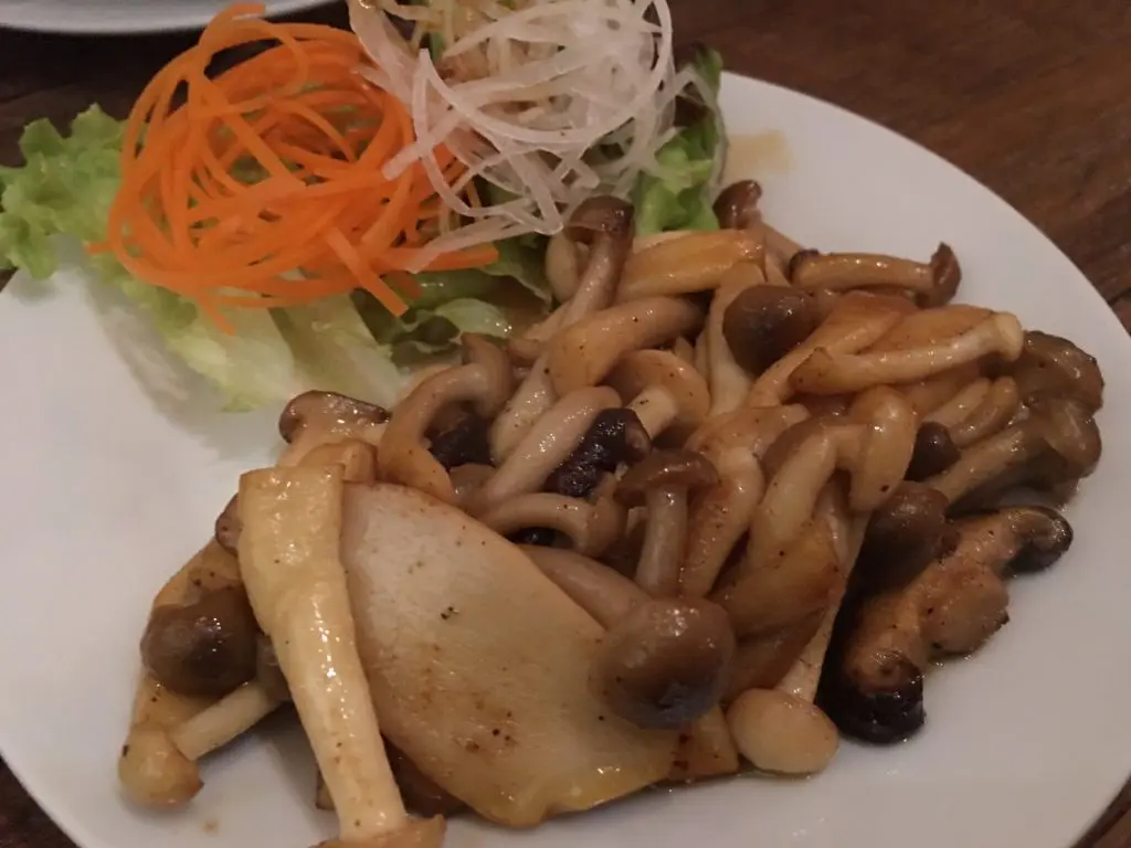 Peko,ペコ,トンロー,日本料理,ステーキ,焼肉,洋食,プロンポン駅,スクンビットソイ49