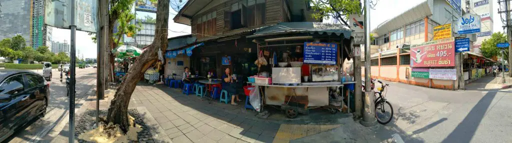 Talat phlu,ラチャダピセック,タラート・プルー駅,タイ,バンコク,タイ料理,クィッティアオ,タイラーメン,ルック チンパー ルーシャー,ร้านลูกชิ้นปลาลือชา,ローカル屋台