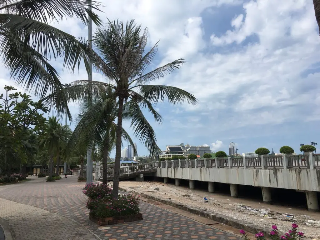 タイ,パタヤ,ランプ―公園,ランポー公園,ナクルア市場,Naklua Fish Market,Lan Pho Na Kluea Market,Lan Pho Muaeng Pattaya Park