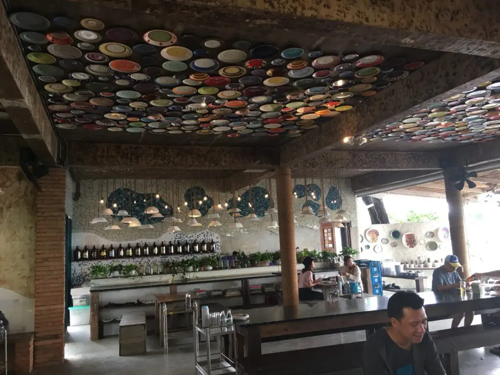 サムットプラカーン,サムットプラーカーン,タイ,バンコク,旅行,観光,レストラン,シーフード,サイロムバンプー,Sailom Bangpu,カモメ,タイ料理