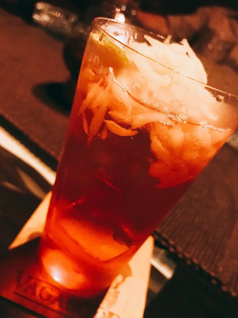 バー バカボンド(The Bar Vagabond) エカマイエリア
