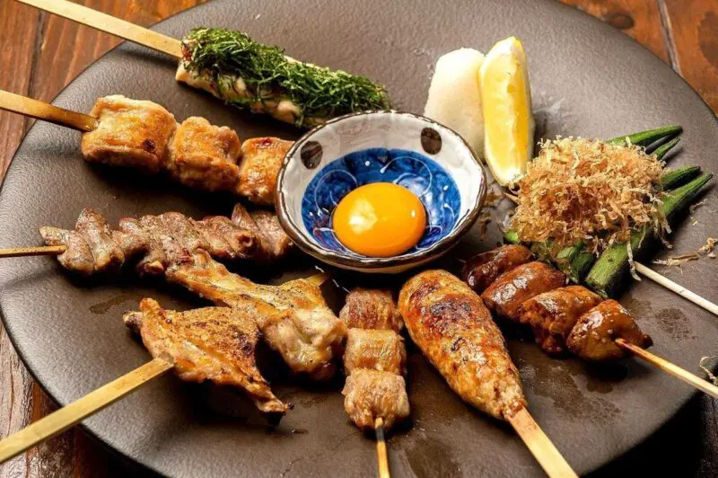 地鶏料理 けん 店内