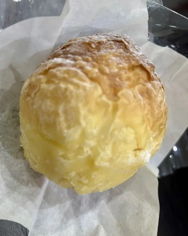 Bangkok bakery Little Mermaid's danish
英語 (English):
Little Mermaid Bakery's danish in Bangkok
タイ語 (Thai):
เดนิชจากร้านเบเกอรี่ Little Mermaid ในกรุงเทพฯ