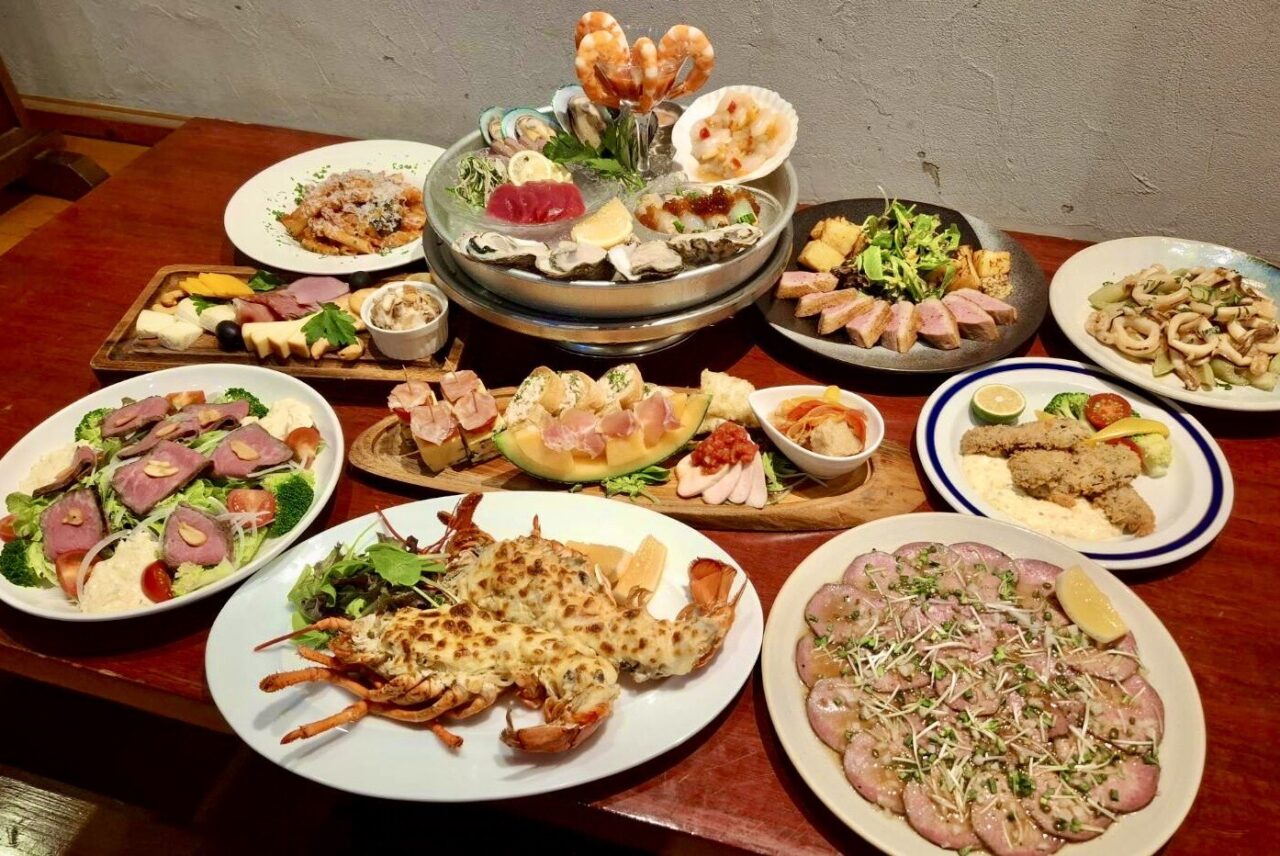 "豪華シーフードプレートコース"
イタリア産赤白ワインも飲み放題！