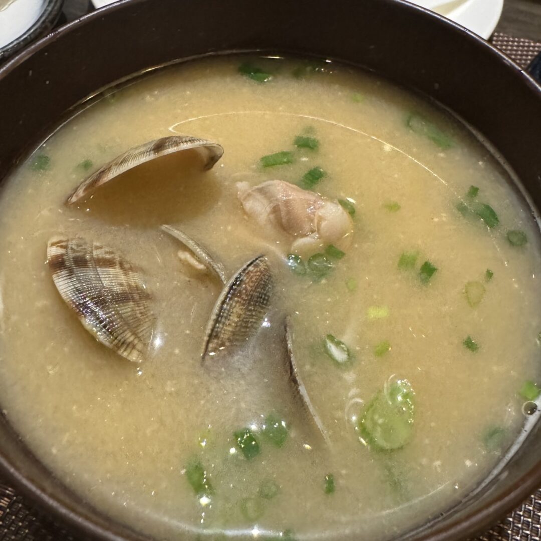 あさりたっぷりあさり汁