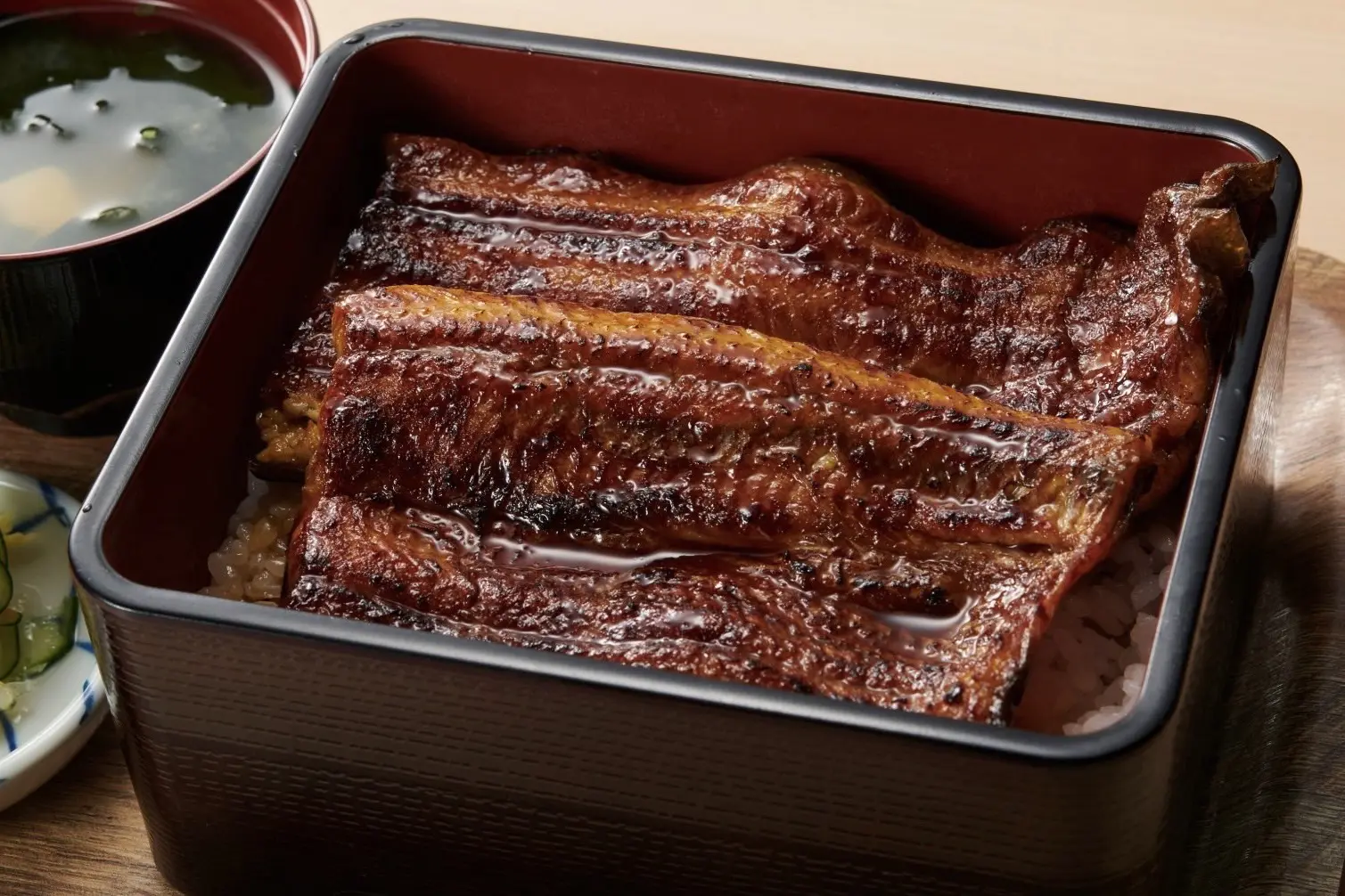 炭火焼 源 うな丼