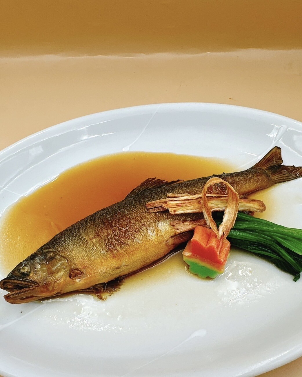 SUSHI RINの季節限定メニュー：落ちアユ・イワシ・めひかりなどの焼き魚・煮魚料理