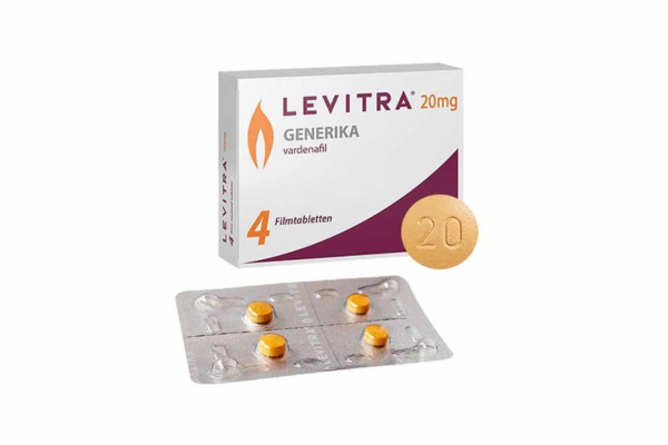 オレンジ色の錠剤とレビトラ20mgの箱