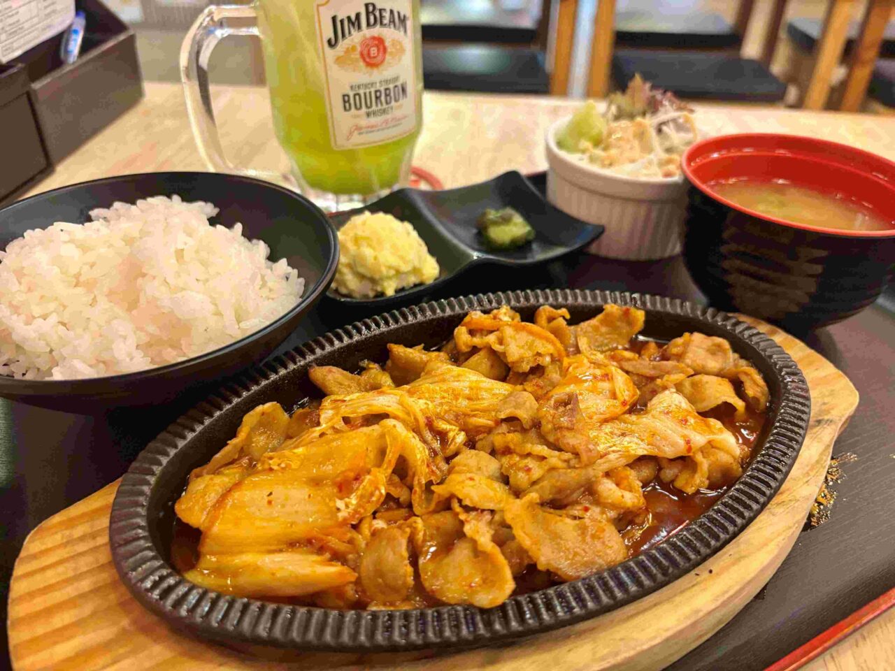 ebisu shoten silom lunch Pork Kimchi Stir-Fried Set – 198B
