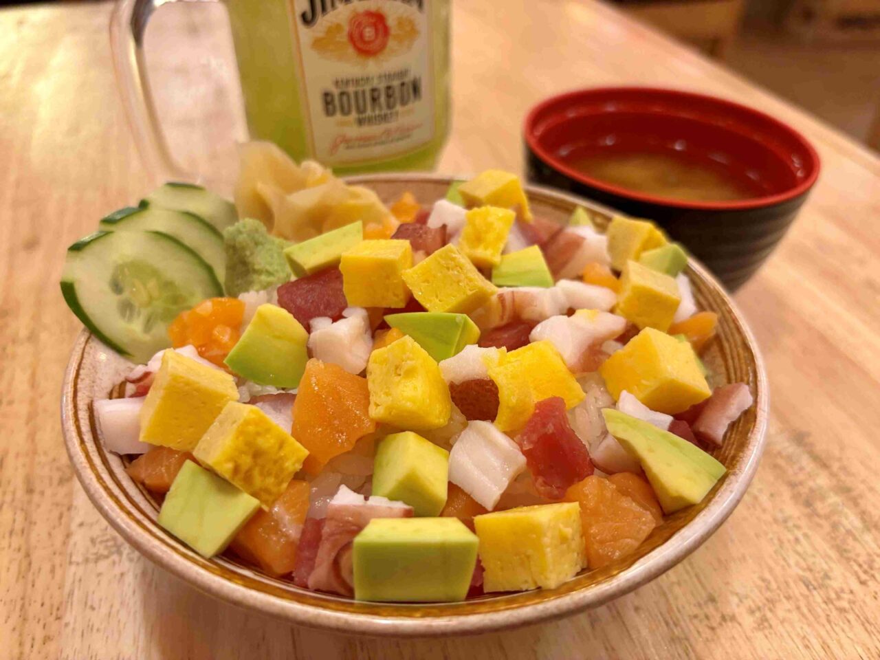 ebisu shoten silom lunch Barachirashi Bowl (Seafood & Avocado) – 188B
