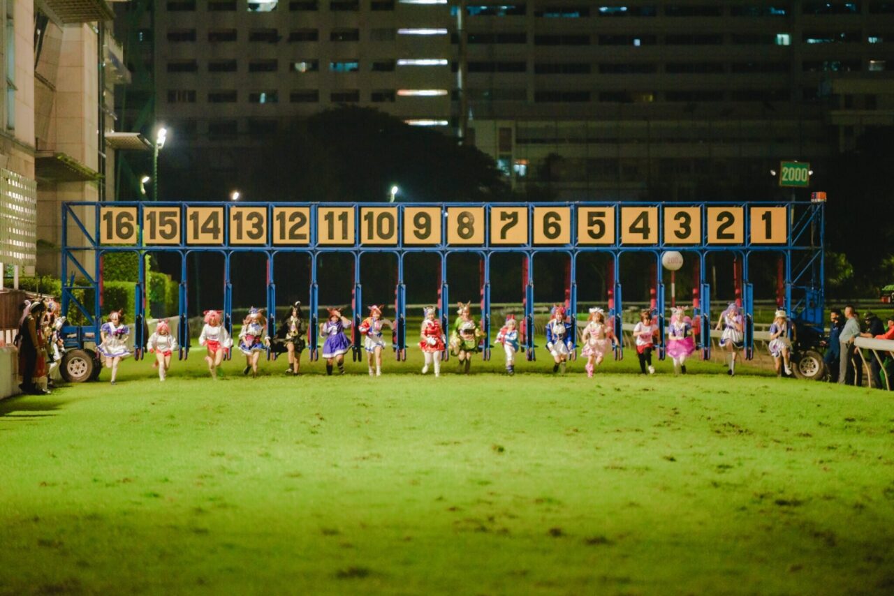 タイの競馬場で実際に行われたウマ娘のコスプレイベント