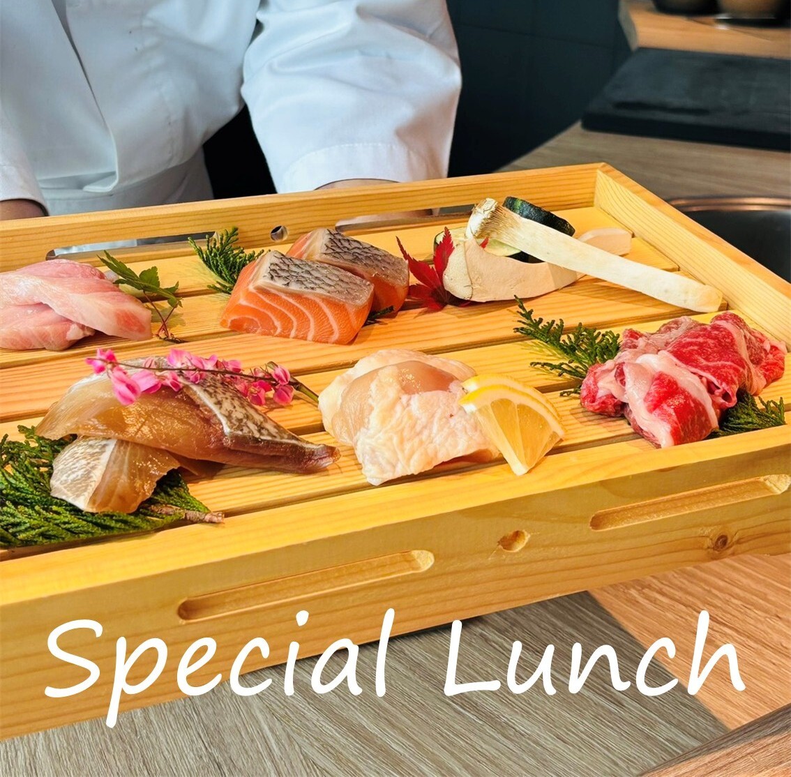 Lunch starts October 16 at 12:00 PM! Counter seats only – Reservation required! Don’t miss it – Check the details! イベント告知（タイ語） มื้อกลางวันเริ่ม 16 ต.ค. เวลา 12:00 น.! สำรองที่นั่งก่อน ได้สิทธิ์ก่อน! ที่นั่งเคาน์เตอร์เท่านั้น ของดีแบบนี้ อย่าพลาด ชมรายละเอียดกันได้เลย!