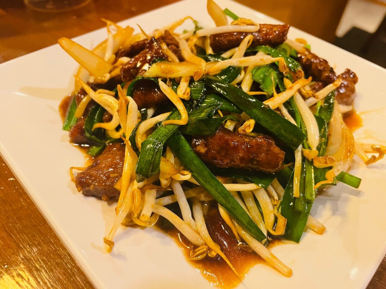 平嶋酒場のレベニラ炒め