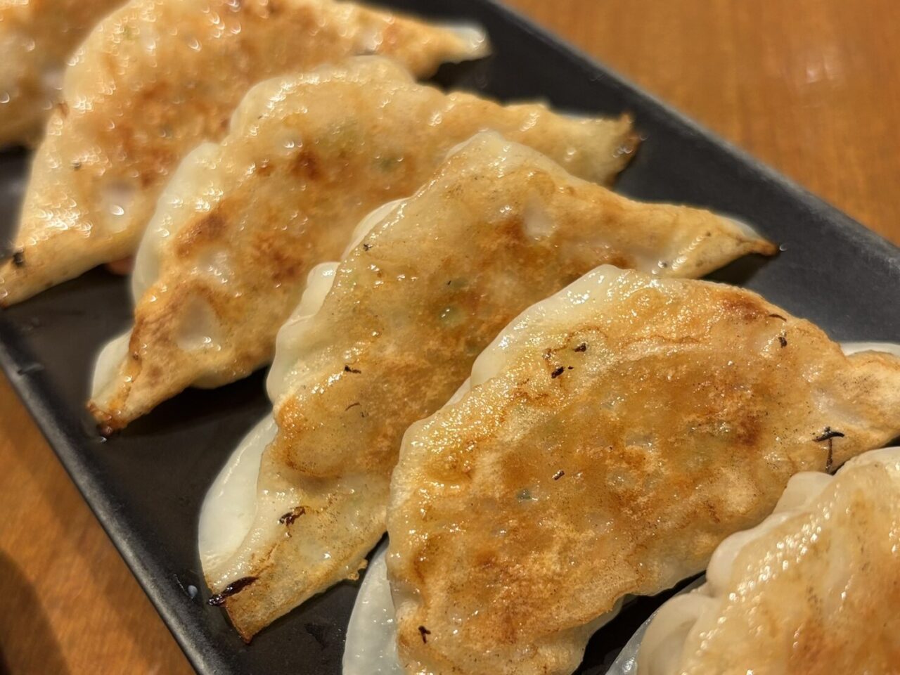 近藤かおりのレビュー 平嶋酒場の餃子