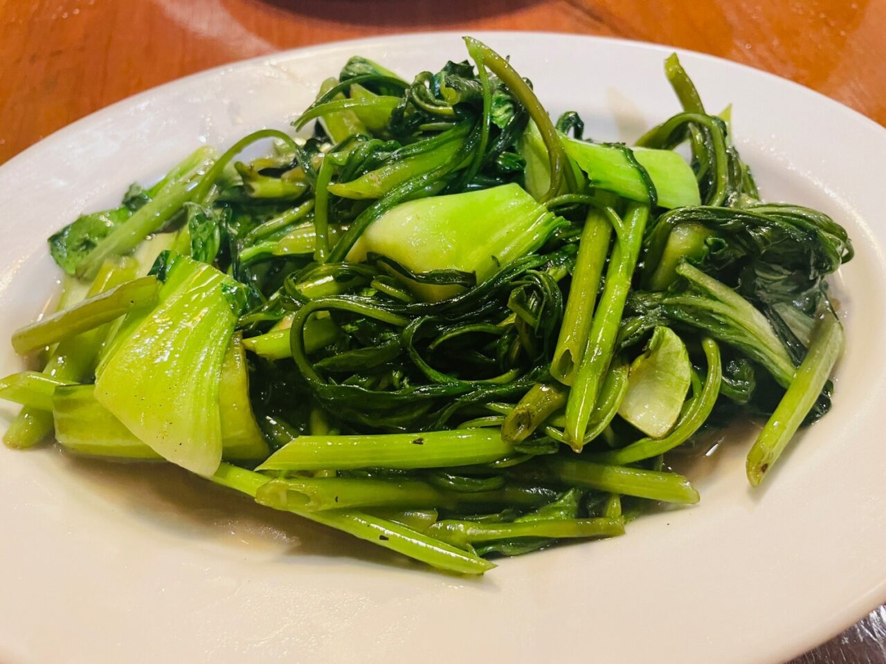 平嶋酒場の本格中華料理3空心菜炒め