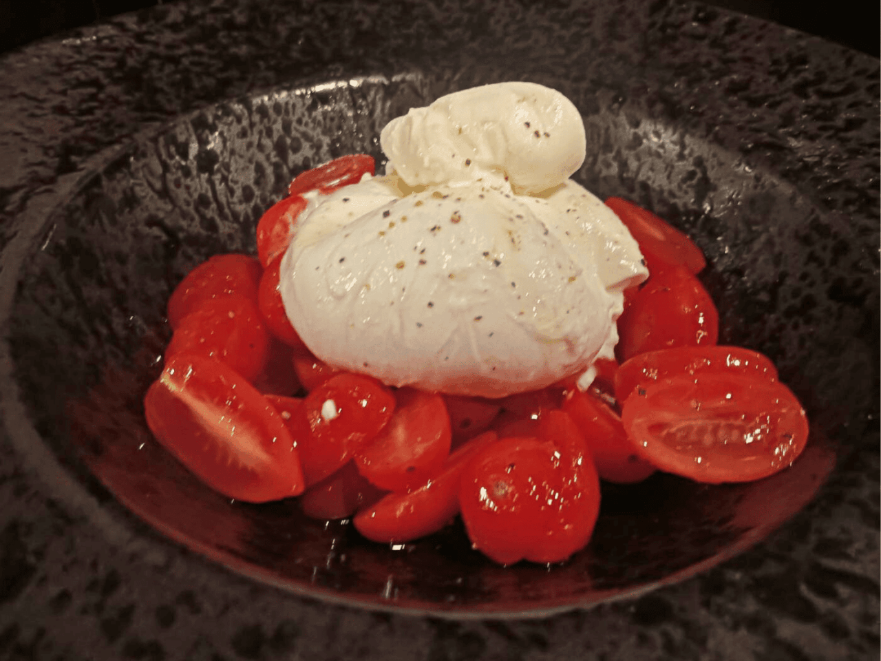 蔵 Bar&Grillのトマトとチーズのカプレーゼ 2026/02/06