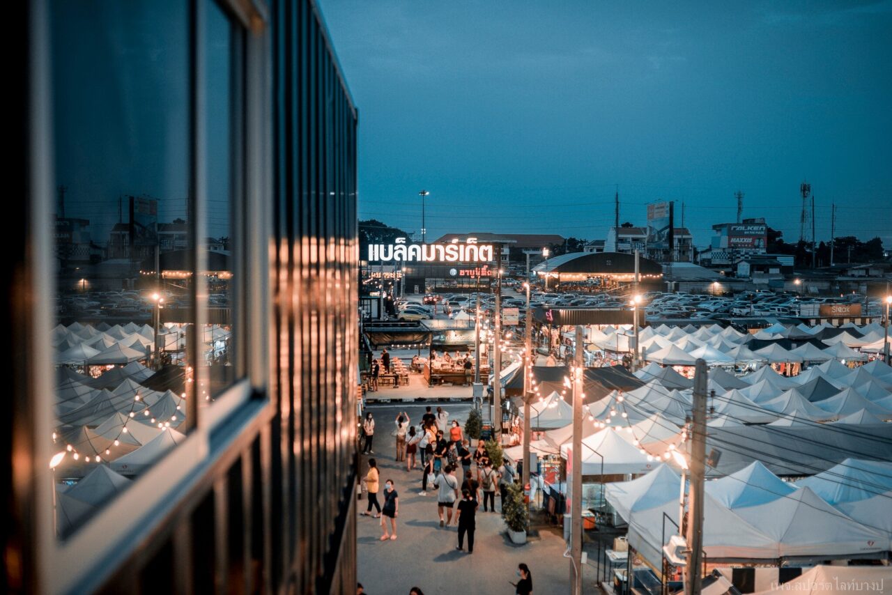 Black Market Samutprakanの様子